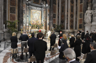 Francisco inicia la maratón de oración para pedir el fin de la pandemia