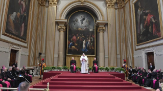 Pope: We need a free and simple outward looking Church Pope: We need a free and simple outward looking Church